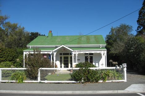 Photo of property in 20 Tyne Street, Carterton, 5713