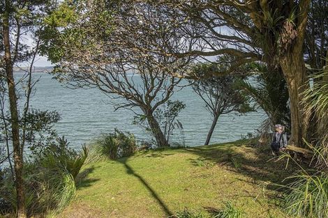 Photo of property in 467 Heatley Road, Whakapirau, Maungaturoto, 0583