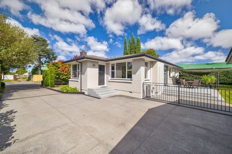 Photo of property in 73 Dunedin Street, Redwood, Christchurch, 8051