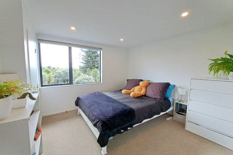 Photo of property in 10d Titoki Street, Te Atatu Peninsula, Auckland, 0610