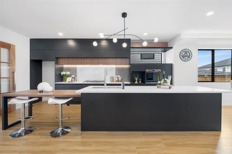 Photo of property in 8 Tiro Street, Flat Bush, Auckland, 2019