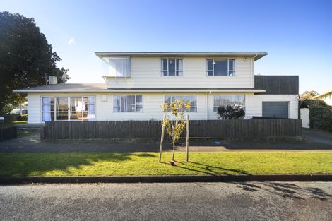 Photo of property in 1 Hurley Place, Awapuni, Palmerston North, 4412