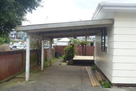 Photo of property in 21c Fort Richard Road, Otahuhu, Auckland, 1062