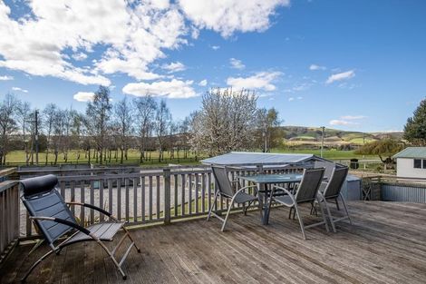 Photo of property in 10 Domain Road, Ettrick, Roxburgh, 9572