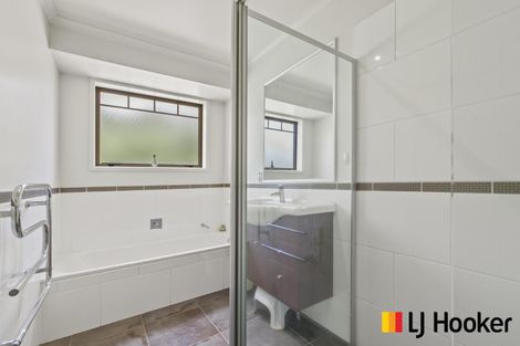 Photo of property in 33 Parkhaven Drive, Rosehill, Papakura, 2113