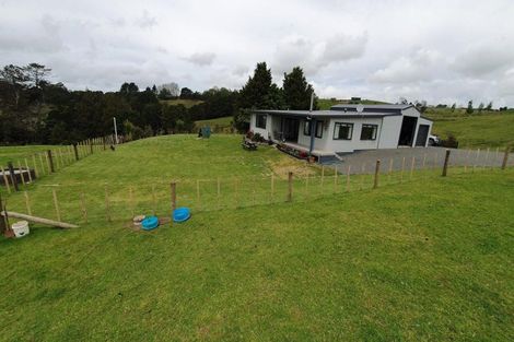 Photo of property in 4 Kendall Road, Maungakaramea, Whangarei, 0178