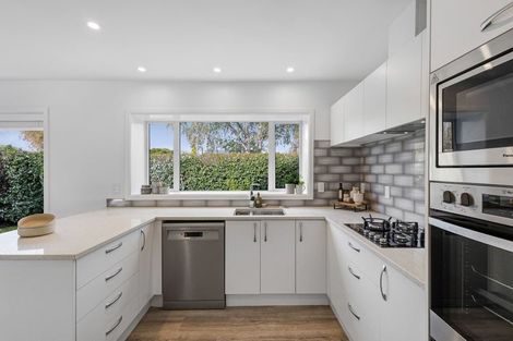 Photo of property in 3 Deepdale Street, Burnside, Christchurch, 8053