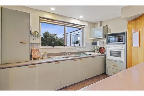 Photo of property in 44 Church Street, Oxford, 7430