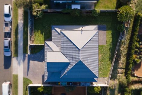 Photo of property in 49 Erlestoke Crescent, Churton Park, Wellington, 6037