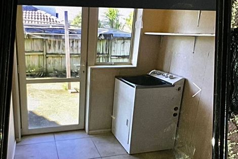 Photo of property in 10 Franshell Crescent, East Tamaki, Auckland, 2013