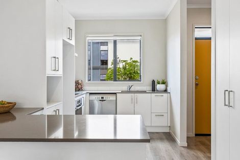 Photo of property in 7/6 Onekiritea Road, Hobsonville, Auckland, 0616