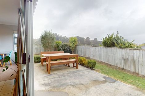Photo of property in 2 Gennaker Lane, Whitby, Porirua, 5024
