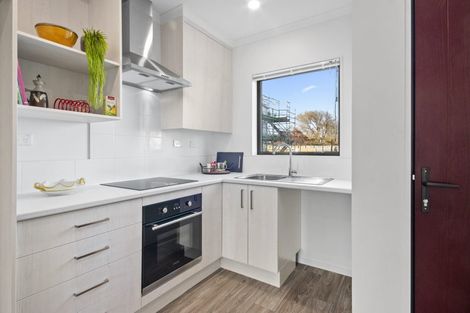 Photo of property in 36 Watchfield Close, Mangere, Auckland, 2022