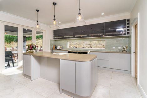 Photo of property in 38 Waldron Crescent, Green Island, Dunedin, 9018