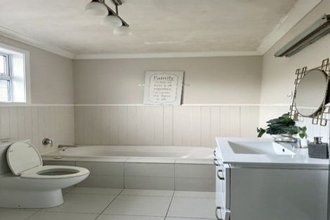 Photo of property in 64 Wellington Road, Wainuiomata, Lower Hutt, 5014