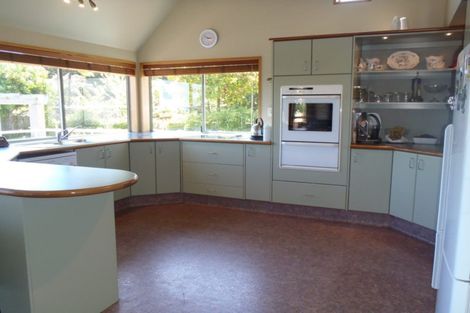 Photo of property in 24 Stanton Crescent, Karoro, Greymouth, 7805