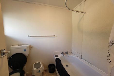 Photo of property in 42 Mcannalley Street, Manurewa East, Auckland, 2102