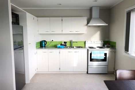 Photo of property in 32c Oranga Avenue, Onehunga, Auckland, 1061