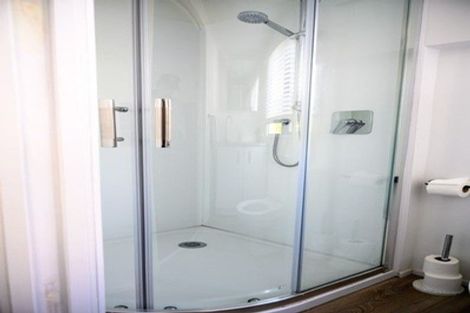 Photo of property in 1/39 Jaemont Avenue, Te Atatu South, Auckland, 0610