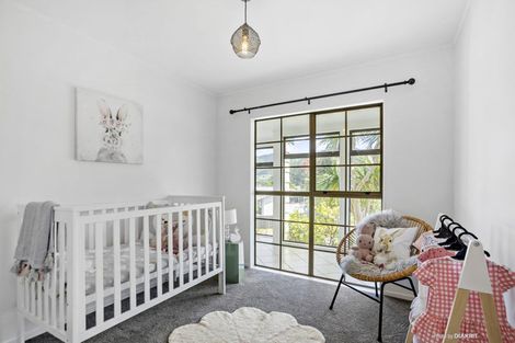 Photo of property in 48 Percy Dyett Drive, Karori, Wellington, 6012