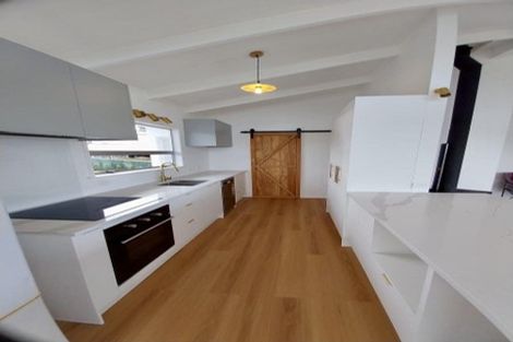 Photo of property in 3 Hartley Terrace, Massey, Auckland, 0614