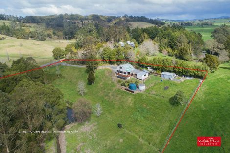 Photo of property in 307 Whananaki North Road, Opuawhanga, Hikurangi, 0181