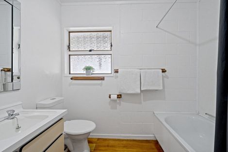 Photo of property in 38a Pope Street, Camborne, Porirua, 5026