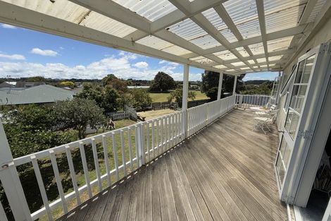 Photo of property in 6 Arundel Place, Springvale, Whanganui, 4501