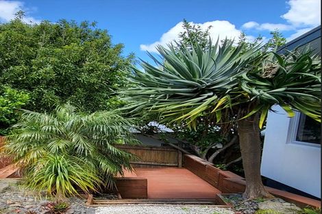 Photo of property in 9 Carento Way, Stanmore Bay, Whangaparaoa, 0932