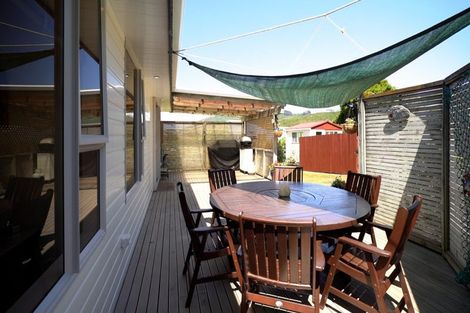 Photo of property in 9 Arero Place, Titahi Bay, Porirua, 5022