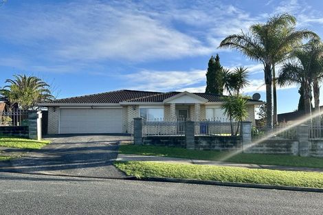 Photo of property in 143 Sturges Road, Henderson, Auckland, 0612