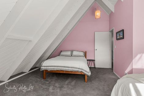 Photo of property in 38 Oxford Street, Whakapirau, Maungaturoto, 0583