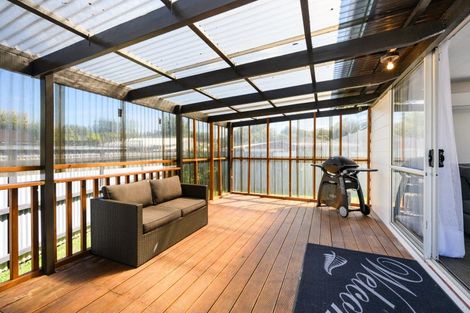 Photo of property in 3 Harding Place, Feilding, 4702