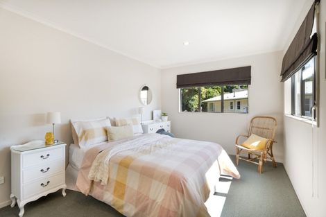 Photo of property in 3b Hawtrey Terrace, Johnsonville, Wellington, 6037