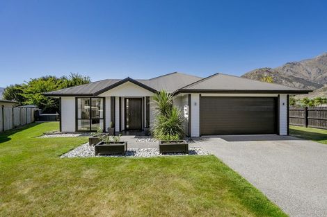 Photo of property in 32 Hope Avenue, Lake Hayes, Queenstown, 9304