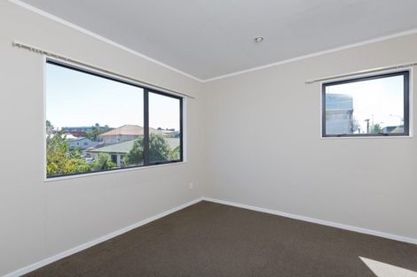 Photo of property in 17 Fort Richard Road, Otahuhu, Auckland, 1062
