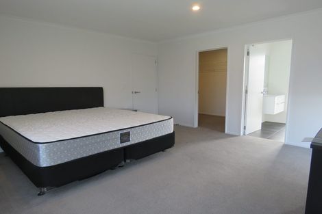 Photo of property in 11 George West Square West, Wigram, Christchurch, 8025
