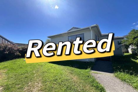 Photo of property in 5 Sherwood Avenue, Te Atatu South, Auckland, 0610