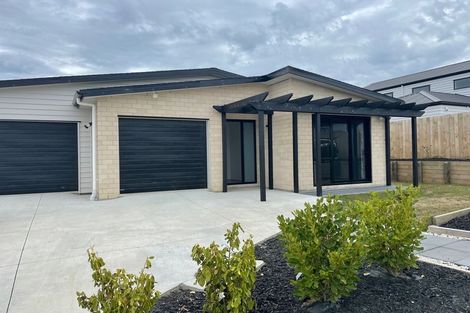 Photo of property in 18 Otohikawa Avenue, Glenbrook, 2681