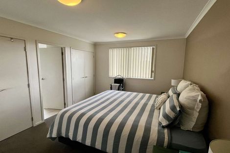 Photo of property in 50 Greenbough Lane, Greenhithe, Auckland, 0632