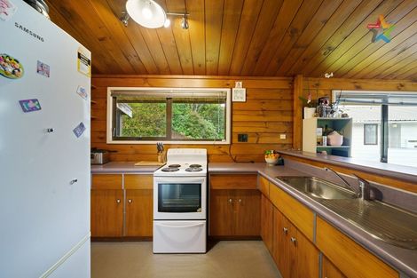 Photo of property in 86 Valley Road, Paraparaumu, 5032