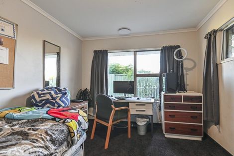 Photo of property in 204 Flaxmere Avenue, Flaxmere, Hastings, 4120