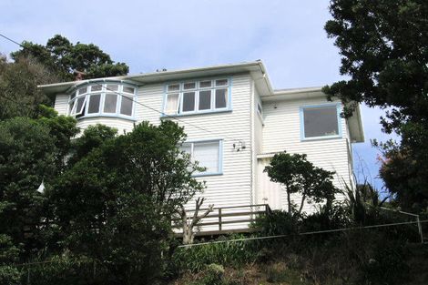Photo of property in 12 Liffey Crescent, Island Bay, Wellington, 6023