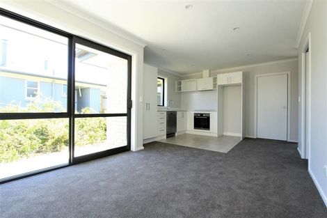 Photo of property in 2/11 Dover Road, Saint Andrews, Hamilton, 3200