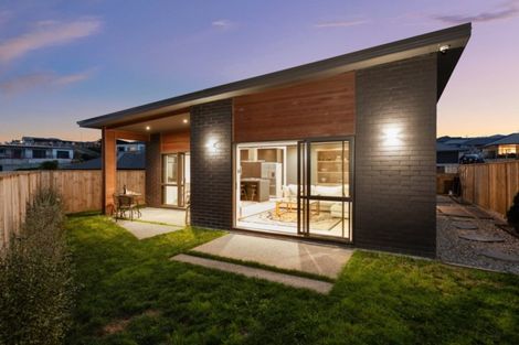 Photo of property in 24 Puhirake Crescent, Pyes Pa, Tauranga, 3112