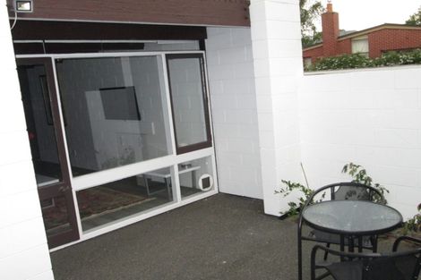 Photo of property in 1/33 Newbridge Place, Ilam, Christchurch, 8041