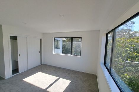 Photo of property in 18c Spinella Drive, Bayview, Auckland, 0629