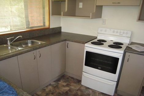 Photo of property in 2 Kydd Lane, Hornby, Christchurch, 8042