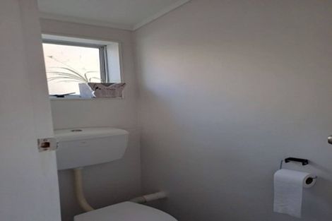 Photo of property in 43b Cypress Drive, Maungaraki, Lower Hutt, 5010