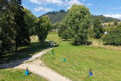 Photo of property in 927 Waiwhero Road, Ngatimoti, Motueka, 7196